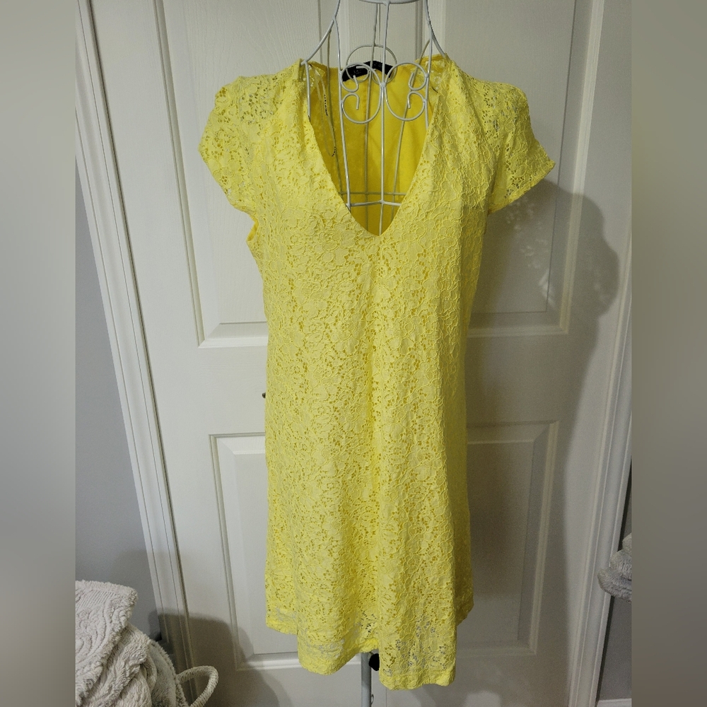 Zara yellow lace cap sleeve dress small